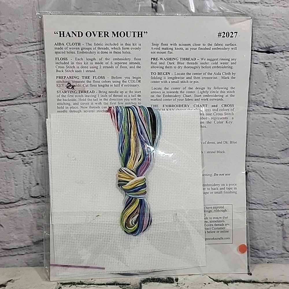 NEW-DESIGN WORKS CRAFTS, HAND OVER‎ MOUTH COUNTED CROSS STITCH KIT #2027-NEW